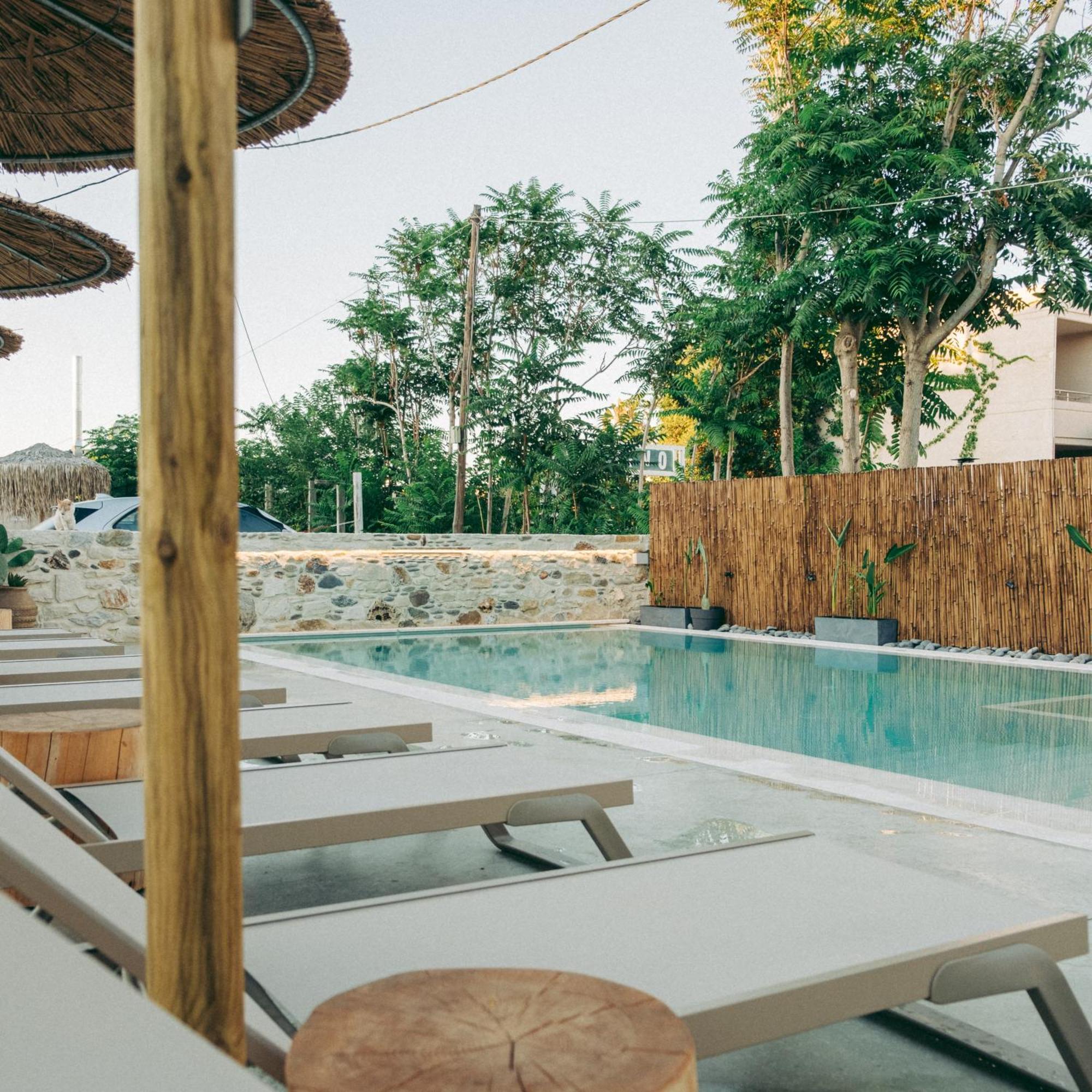 Miramare Apartments Platanias  Exterior photo