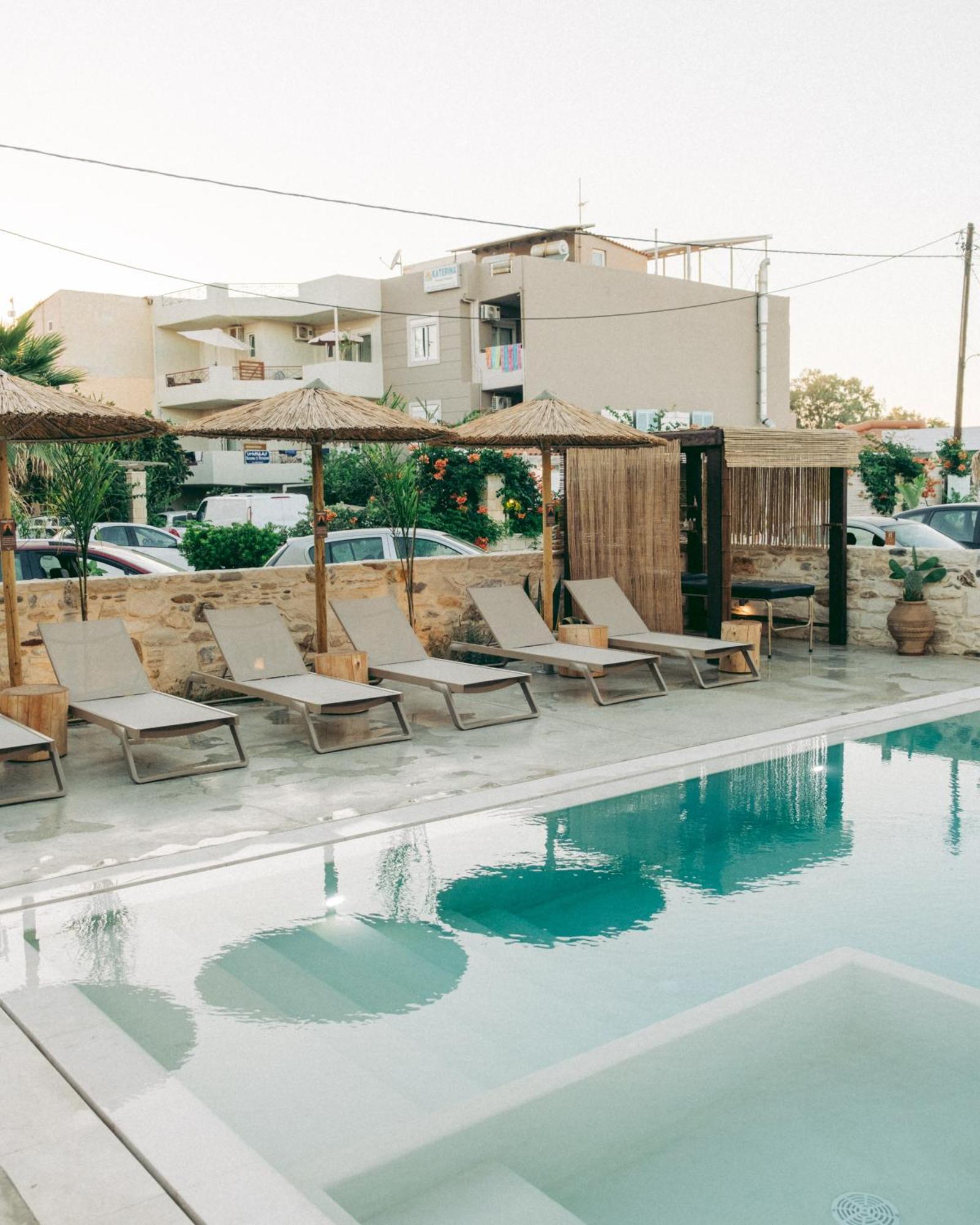 Miramare Apartments Platanias  Exterior photo